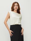 Beige color option, Currently selected