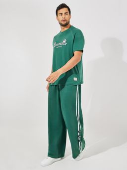 Styli - Men Green Premium Varsity Oversized Raglan Badge T-Shirt & Track Pant (Set of 2)