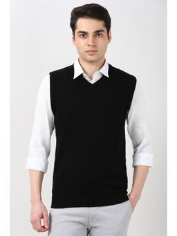 Peter England - Men Black Solid V Neck Sweater
