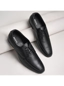 Black color option, Sold out, Currently selected