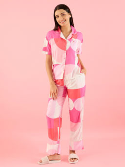Sweet Dreams - Women Printed Pink Shirt & Pyjama