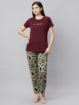 Quira - Women Wine Printed Regular Fit T-shirt & Pyjama