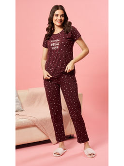 Quira - Women Wine Printed Regular Fit T-shirt & Pyjama