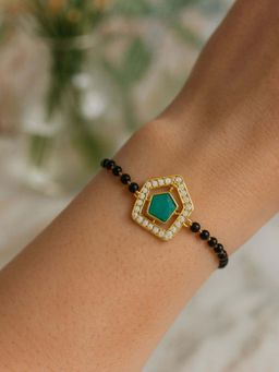 I Jewels - Gold Plated Adjustable Stone Studded Pendant Mangalsutra Bracelet Women Green