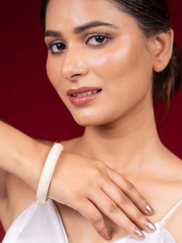 Niscka - Off White And Brown Acrylic (Plastic) Fancy Bangle Kada (2.6)