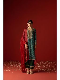 OHH CROW - Green Embroidered Opara Silk Kurta with Pant and Dupatta (Set of 3)