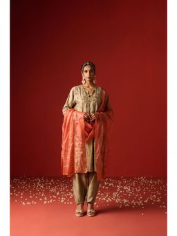 OHH CROW - Beige Embroidered Raw Silk Kurta with Pant and Dupatta (Set of 3)