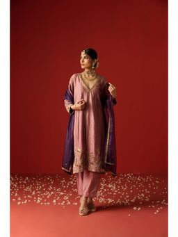 OHH CROW - Pink Embroidered Raw Silk Kurta with Pant and Dupatta (Set of 3)