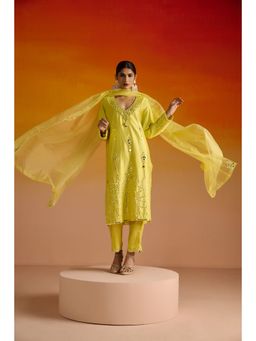 OHH CROW - Yellow Embroidered Raw Silk Kurta with Pant and Dupatta (Set of 3)
