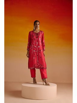 OHH CROW - Pink Embroidered Raw Silk Kurta with Pant and Dupatta (Set of 3)