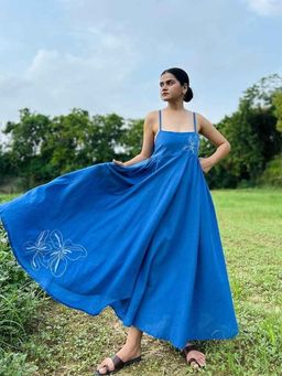 URNAM - Floral Fable Blue Dress