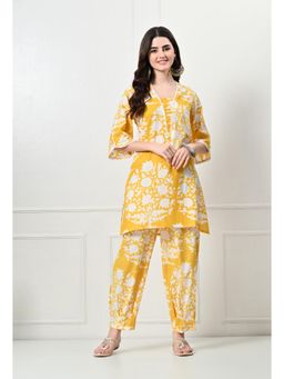 Laado - Yellow Big Floral Kurta with Salwar (Set of 2)