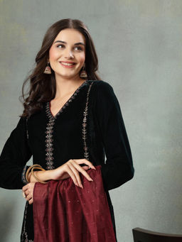 Nayam by lakshita - Solid Embroidered Straight Velvet Kurta with Trouser and Dupatta (Set of 3)