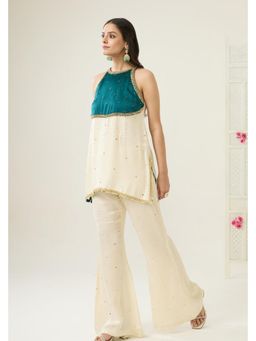 BAHAARA BY DIVYA NARULA - Ivory Siya Kurta and Palazzo