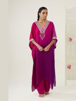 BAHAARA BY DIVYA NARULA - Purple Avira Kaftan with Pant and Inner