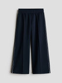 Blue color option, Currently selected