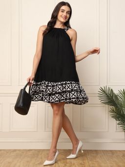 Deebaco - Black with Printed A-Line Women Flare Dress