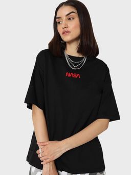 Bewakoof - Women's Black Fly Me To The Moon Graphic Printed Oversized T-shirt