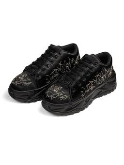 RETTROSE - Vamika Embellished Sneakers