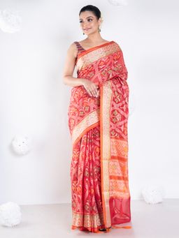 Boveee - Women Red Banarasi Silk Woven Saree Without Blouse