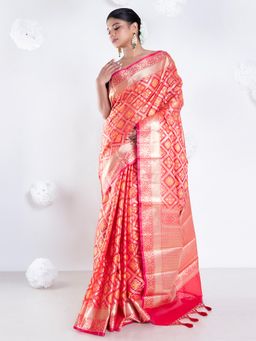 Boveee - Women Red Chanderi Woven Saree Without Blouse
