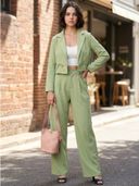 Green color option, Sold out, Currently selected