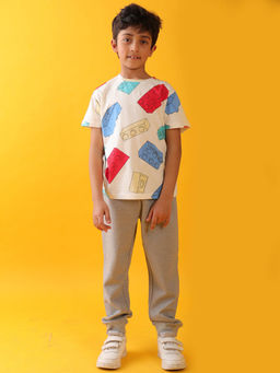 ANTHRILO - White Printed Comfortable Fit T-Shirt and Joggers (Set of 2)