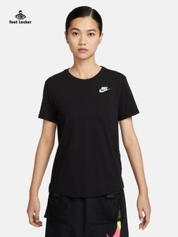 Nike - Women Sportswear Club Essentials T-shirt