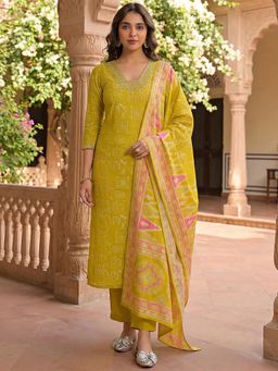 Vaamsi - Women Yellow Viscose Ethnic Motifs Straight Kurta With Pant & Dupatta