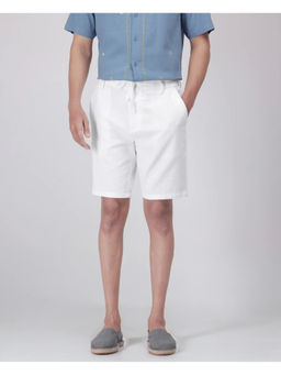 Rare Rabbit - Men Steo White Plain Relaxed Fit Shorts