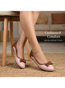 Pink color option, Currently selected