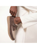 Brown color option