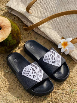 Yoho - Women Black Plush Flex Sliders