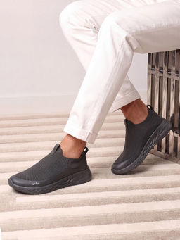 Yoho - Men Grey UrbanEazyX Sneakers
