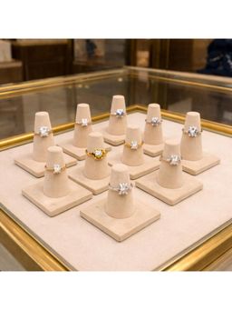 La Trove - Premium Cream Velvet Rings Organizer Display Holders (Pack of 10)