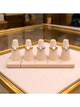 La Trove - Premium Cream Velvet Rings Organizer Display Holders (Pack of 5)