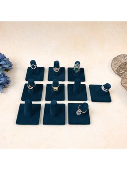 La Trove - Premium Dark Green Velvet Rings Organizer Display Holders (Pack of 10)