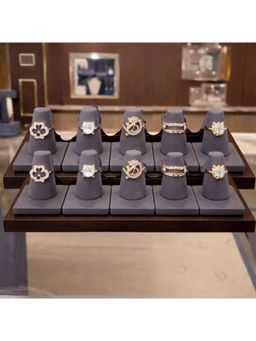 La Trove - Premium Purple Velvet Rings Organizer Display Holders (Pack of 10)