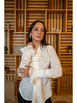 NIYARA INDIA - Rosette White Satin Solid Top