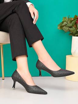 XE Looks - Black Quilted Pointed Toe Cushioned Slip-On Heels