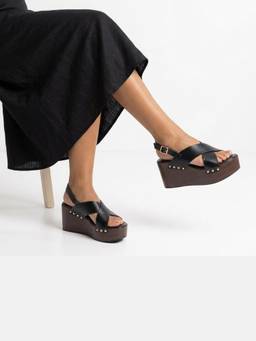FOREVER SHOE BAZAR - Black The Boardwalk Wedges