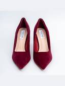 Maroon color option, Currently selected