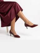 Maroon color option