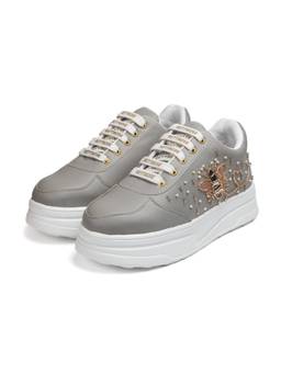 RETTROSE - Grey Bee Blossom Embellished Sneakers
