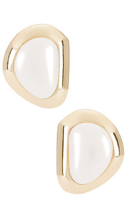 8 Other Reasons - Diana Pearl Stud