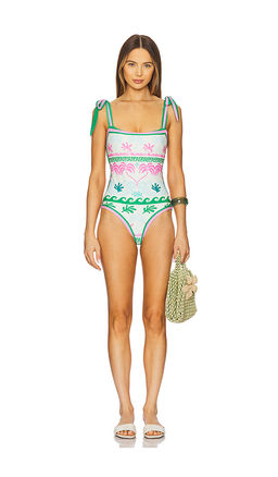 BEACH RIOT - Shona One Piece