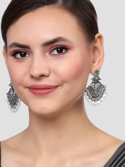 Karatcart - Antique Silver Plated Peach Monalisa Stone Studded Dangler Earrings for Women