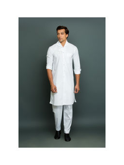 Echke - Men White Cotton Kurta with Pant
