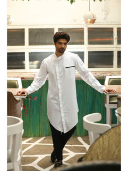 Echke - Men White Cotton Kurta with Pant