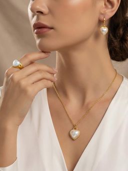 Peora - Pearl Studded Gold Plated Heart Shape Pendant Chain with Earrings & Ring